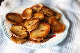 Potato panzarotti are delicious italian croquettes made with potatoes, flour, bread crumbs, cheese, and parsley and fried in olive oil. Paula Deen S Grilled Potatoes Jen Around The World
