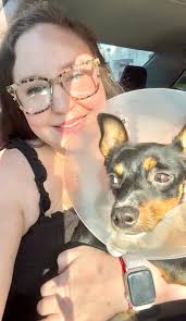 Oh look at Minnie… ❤️.. she needs her very own home. Jacqueline Darby is  the contact. Thank you for sharing. C xxx