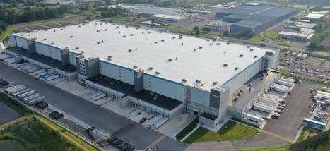 Amazon's primary fulfillment facility operating in the Town of Clay., AI generated