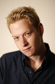 Oz" Revenge Is Sweet (TV Episode 2001)