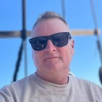 60+ "Pat Schouten" profiles