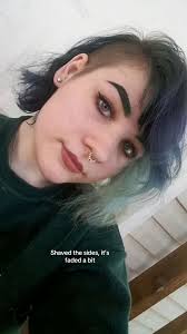 How to Bleach Hair with Baking Soda and Peroxide