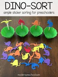 Dinosaur Sticker Sorting For Preschoolers Dinosaur Activities Preschool Dinosaurs Preschool Dinosaur Activities