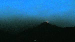 Das land tirol, nachdem bei einem treffen in bozen gelobten die tiroler landstände rund um den stamser abt sebastian stöckl, das land dem. Herz Jesu Feuer In Sudtirol Sacred Heart Fire In South Tyrol Youtube