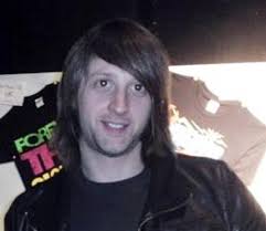 Thomas Seltzer hyller terroroffer: «Hvil i fred, broder Nick»