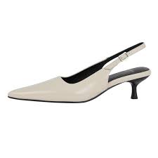 Frodoskwalkersnow Blowjob - She Opened The Entrance Topless