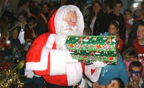 Le père noël se met. Faire Intervenir Un Pere Noel A Domicile Le 24 Decembre