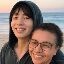 ✨ 10 años de Glamure ✨ Una década celebrando el estilo, la pasión y el  talento que nos inspira día a día. Gracias a cada persona que ha sido parte  de este