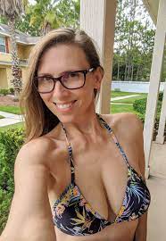 Diane Marie - Free pics, galleries & more at Babepedia