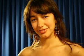 Miaus: Alison Hickey