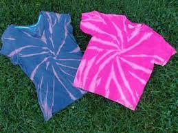 Jan 08, 2018 · use the whole bottle. Reverse Tie Dye How To Tie Dye With Bleach Fiberartsy Com