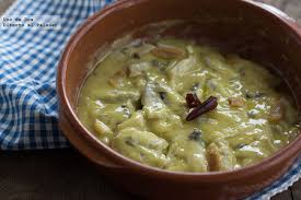Es muy amplia y variada, elaborada con ingredientes muy diversos, procedentes del mar cantábrico (pescados y mariscos) y del interior (verduras, hortalizas, cereales, carnes, etc). Las 17 Mejores Recetas De La Cocina Vasca