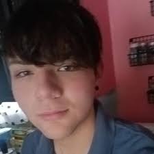 Is it just me or is Synyster Gates a very underrated guitarist