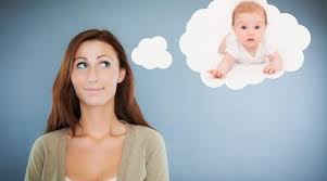 Baby laufen wann, suss lachelnden baby laufen lernen kid weared windel isoliert auf weissem hintergrund stockfotografie alamy. Das Baby Quiz Bist Du Gut Vorbereitet Teste Dein Wissen