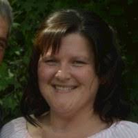 Angela Rounds's Instagram, Twitter & Facebook