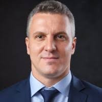 80+ perfis com “Siemann”