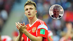 In 1982, he led italy to the 1982 fifa world cup title, scoring six goals to win the golden boot as top goalscorer. Paolo Rossi Golovin Gotov Dlya Yuventusa Sport Ekspress