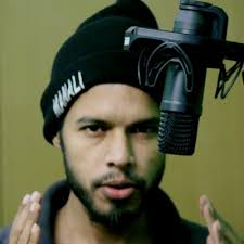 Vicky Parsons (@curious_pickle)