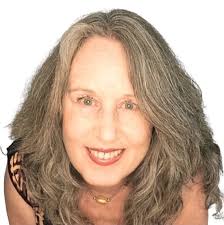 Catherine Llewellyn's Instagram, Twitter & Facebook