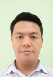 Ông có trình độ cử nhân lí luận chính trị đcsvn. Tráº§n Hung Anh Khoa Cáº§u Ä'Æ°á»ng Huce