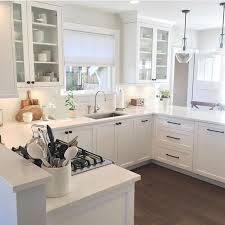 Here we share our gallery of white kitchen cabinets with dark countertops including a variety of finishes, materials and design ideas. How To Choose The Right White Quartz For Kitchen Countertops Hello Lovely