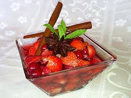 Fruits Rouges Au Vin Rose Epice La Cuisine Des Jours