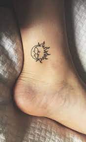 Some people go over the top and start their tattoo from their back thigh that goes all the way down to their calf and feet. Small Tattoo Design For Foot Leg Tattoos Tattoos Small Tattoos Simple