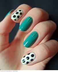 27 thanksgiving nail ideas and nail art looks to copy asap. Accent Nail Ideas For Back To School Beautylish