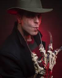 Cody Eversole's Instagram, Twitter & Facebook