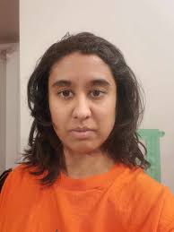 lmao really bad photo of me, but ya. lmk hahahhahaha.