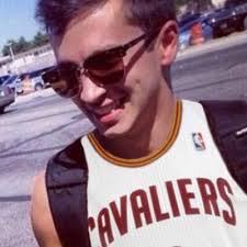 tyler robert joseph (@athletictylerr)