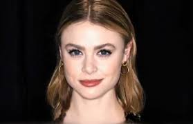 This is why Victor hasn't been seen so much. He's as strong as the  character he plays! ❤️ 💪