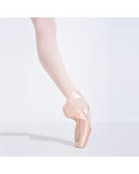 If you want to ensure a proper and safe fit, get a. Capezio Cambre Broad 4 Shank Wide Pointe Shoe