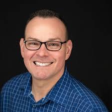 Gavin Caulfield's Instagram, Twitter & Facebook