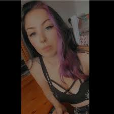 I'm after some black nail designs please. I'm a little alternative so  anything spooky!