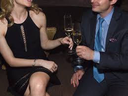 A sugar baby knows exactly what she/he wants in life. Professional Sugar Babies Share What It S Like To Have A Sugar Daddy