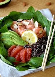 Salade De Quinoa Au Saumon Et A L Avocat Vinaigrette Au Pamplemousse Salade De Quinoa Salade De Quinoa Au Saumon Etre En Bonne Sante