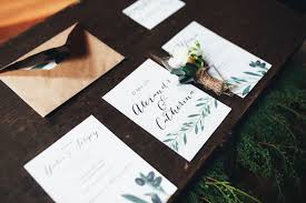 Eine hochzeit zu planen ist eine gewaltige aufgabe. Die Besten Anbieter Fur Hochzeitskarten Liebe Zur Hochzeit
