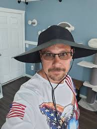 Hello…I just plugged a new wifi router into my Delta 2 and it will not  power up. After reading all of the info for the router…I read that it has  to be