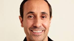 Kerry Alvarez's Instagram, Twitter & Facebook