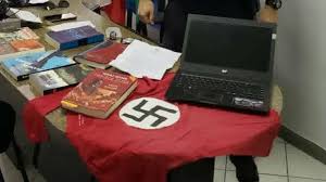 O presidente da federação local, davor suker, em entrevista à rai sport, reprovou o acontecido. Homem E Indiciado Por Apologia Ao Nazismo Apos Pendurar Suastica Em Janela Istoe Independente
