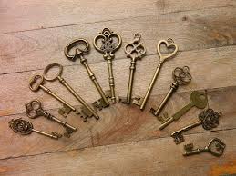 20 Mixed Skeleton Keys Lot Wedding Keys Steampunk Antique