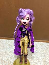 Pin En 137 Bratz Dolls