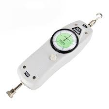En basit dinamometre bildiğimiz el kantarıdır.yaygın kullanılan dinamometreler, helozonik. Nk 300 Analog Dinamometre Kuvvet Olcer