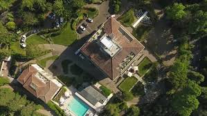 Левандовский роберт (robert lewandowski) футбол нападающий польша 21.08.1988. Luxus Villa In Munchen Wird Teuerstes News Deutschland Video
