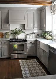 30 Affordable White Kitchen Cabinets Design Ideas Trendhmdcr Kitchen Remodel Small Cheap Small Kitchen Kitchen Renovation