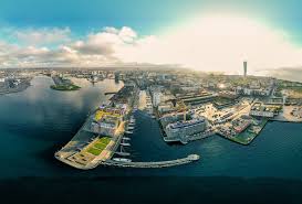 Malmö was originally known as malmhaug (sandpile). Dockan Marina Malmo Cityhamn Events Facebook