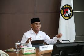 Bidang ekonomi utama negara (nkea)• pengenalan nkea ditakrifkan sebagai pemacu kegiatan ekonomi yang berpotensi memberi sumbangan secara langsung yang penting kepada pertumbuhan ekonomi 6. 12 Bidang Ekonomi Utama Negara Nkea Kerjasama Ekonomi Internasional 12 National Key Economic Areas Nkeas Oil Oil Gas Spiancyt