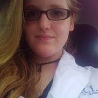 Sarah Hellmann's Instagram, Twitter & Facebook