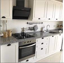 Modern mutfak sevenlerin ilk tercihi olma sbebi ise, akrilik kapaklar son derece parlak ayrıca fiyatları ise son derece ekonomiktir. Kendin Yap Mutfak Yenileme Maliyeti Nedir Nasil Yapilir Yerliteknoloji